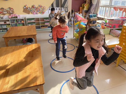招远市实验幼儿园龙馨园积极开展室内游戏活动